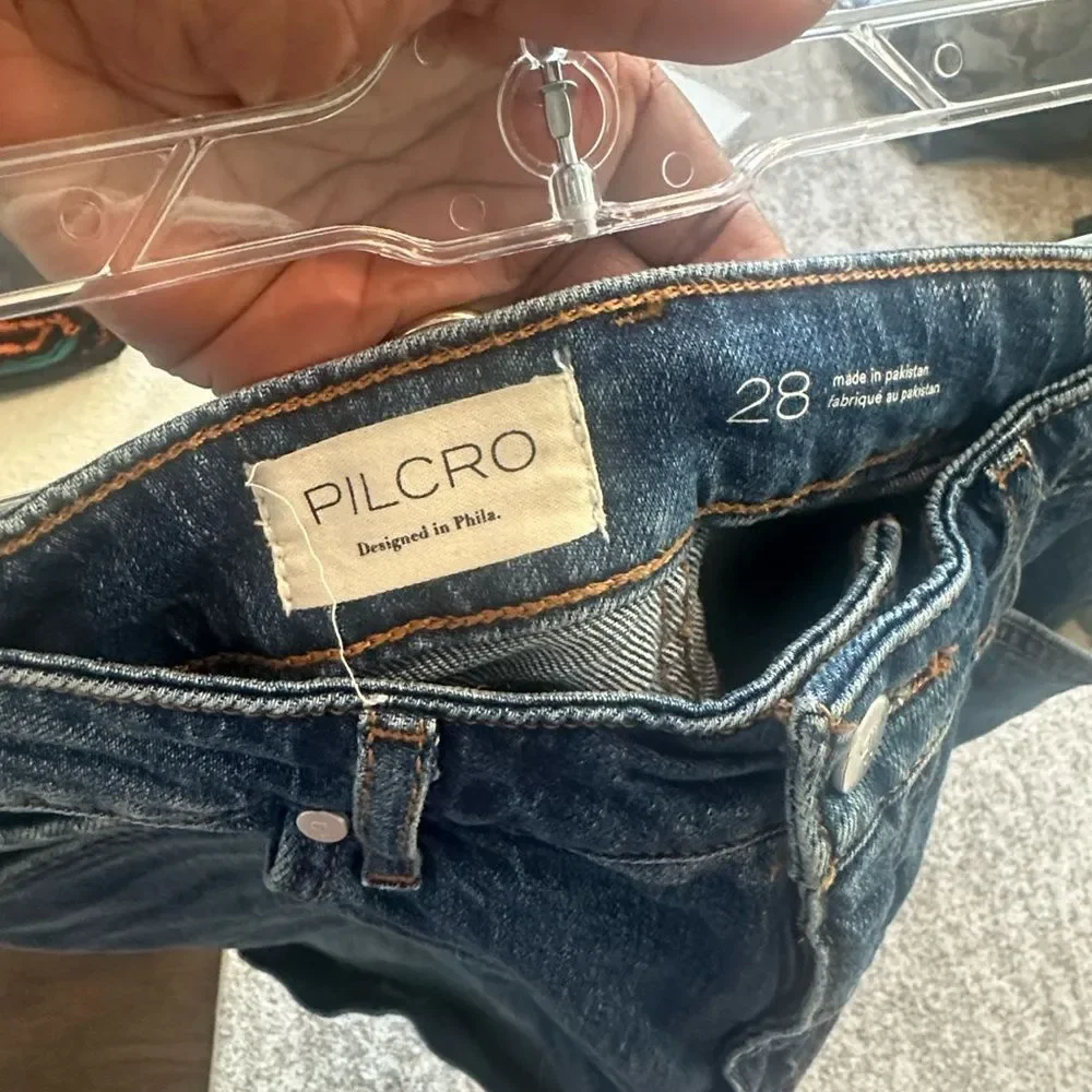 Anthropologie PILCRO Denim Cuffed Shorts 28 - Picture 4 of 5